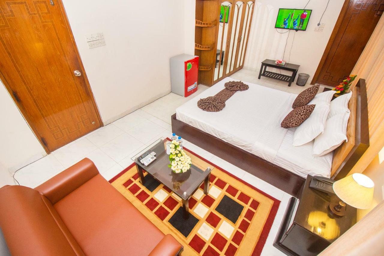 Hotel Suite Palace Dhaka Luaran gambar